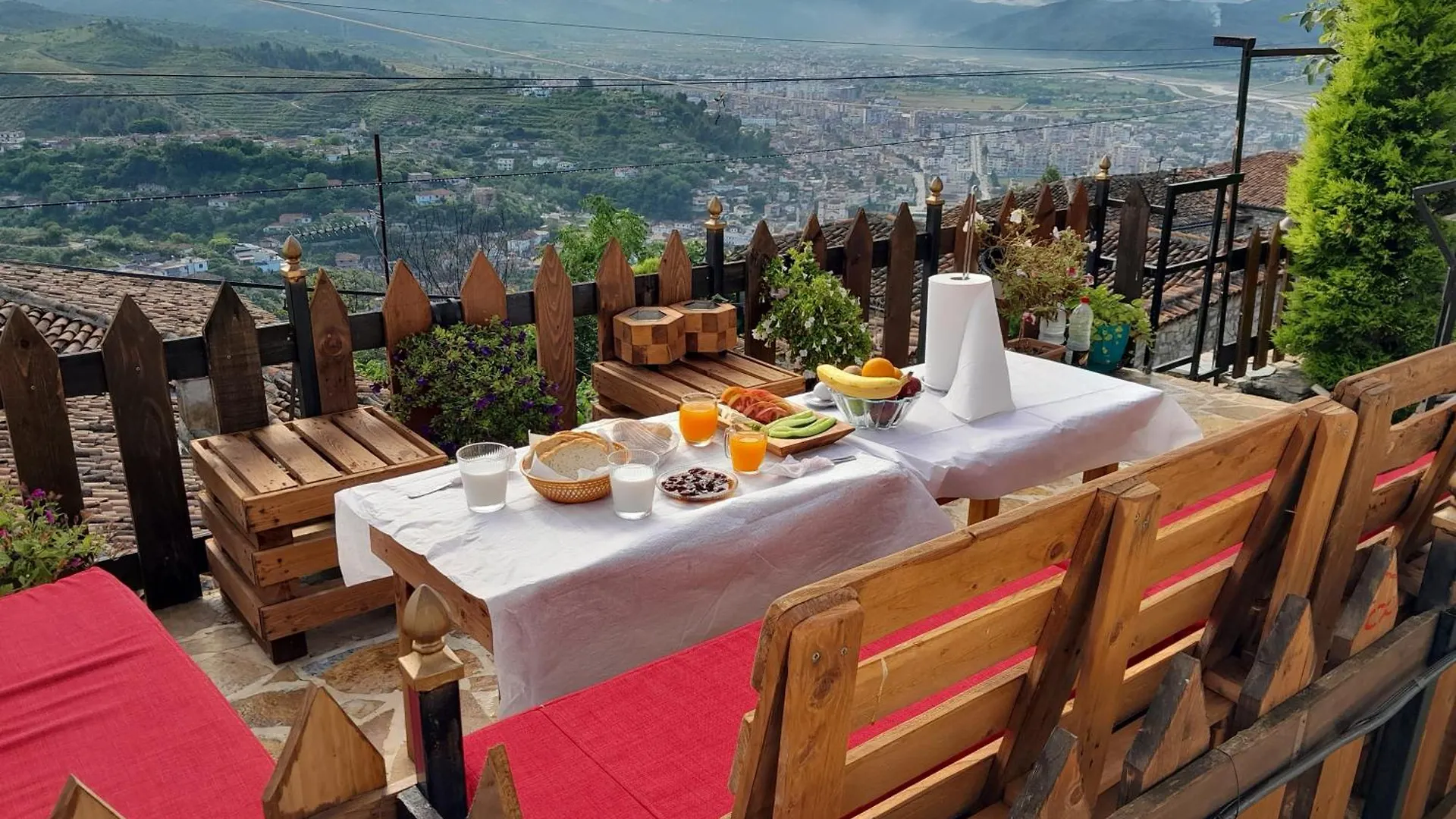 Villa Maria - Berat Castle Albanien